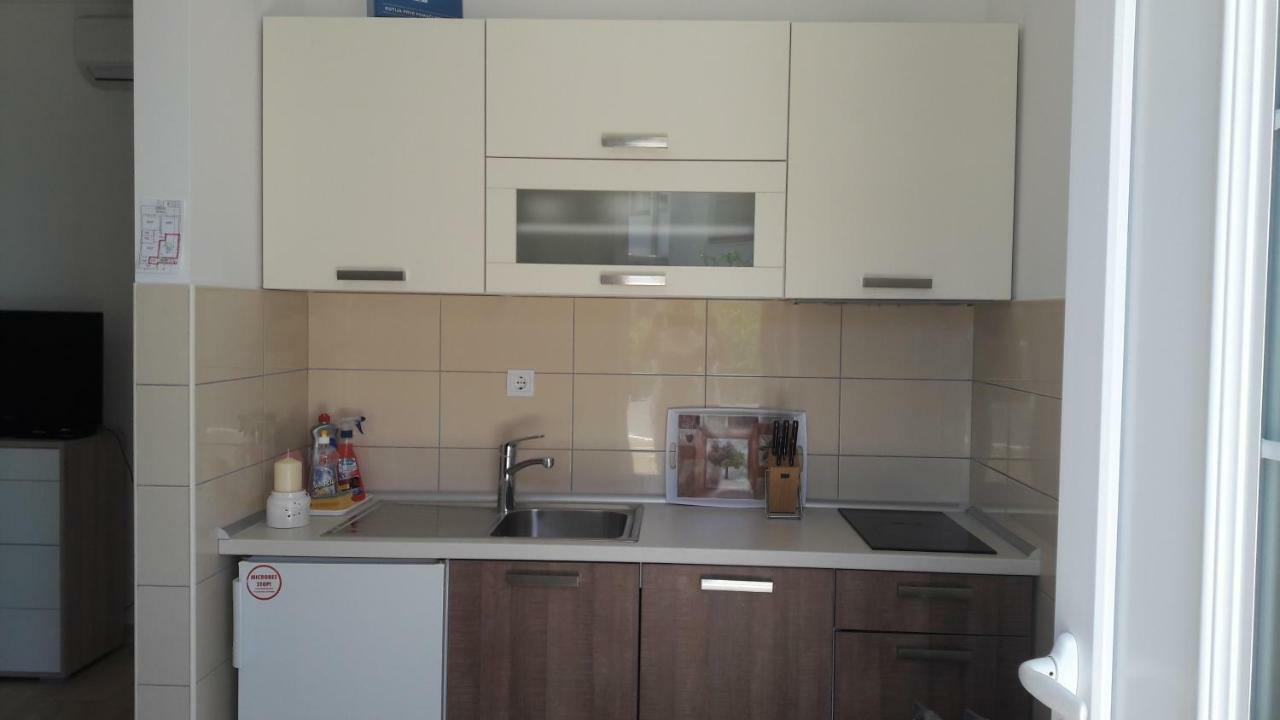 Apartment Tea Primošten Exterior foto